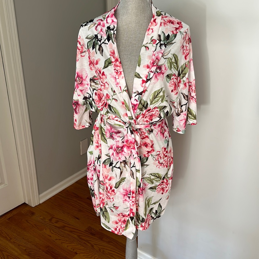 Show Me Your Mumu 𝅺Brie Floral Kimono Robe OS